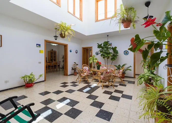 Agaete Pupe Home By Canariasgetaway